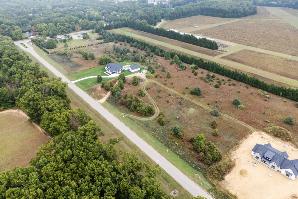 6 Airpark Lane Mattawan, MI 49071