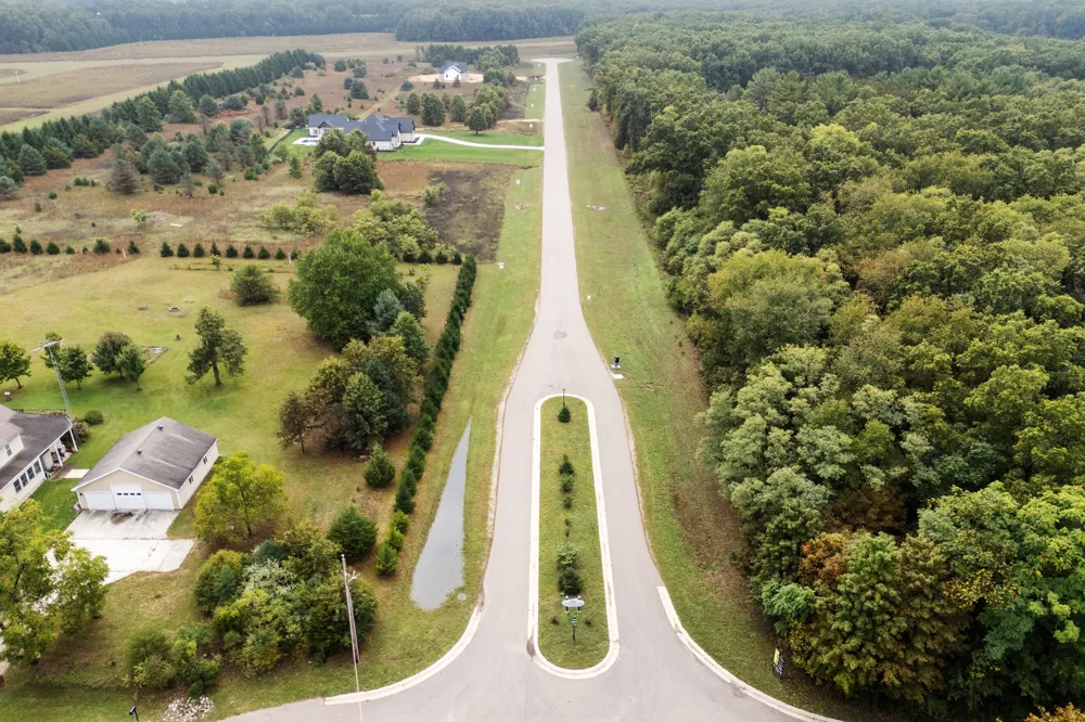 6 Airpark Lane Mattawan, MI 49071
