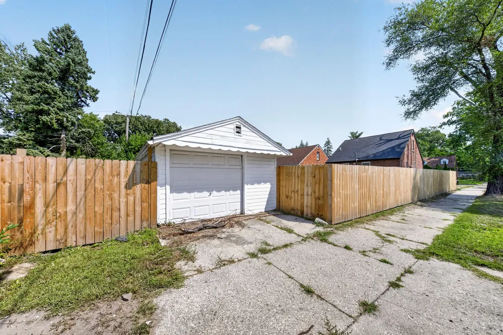 18001 Prevost Street Detroit, MI 48235