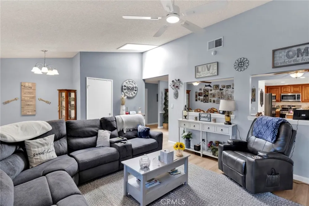 12335 Yuma Court Moreno Valley, CA 92557