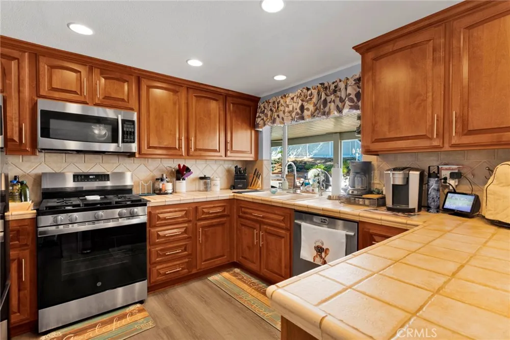 12335 Yuma Court Moreno Valley, CA 92557