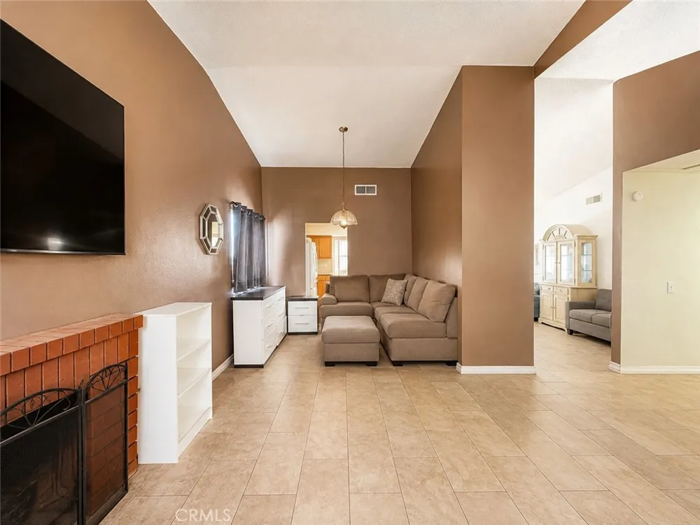 25601 Ericson Moreno Valley, CA 92553