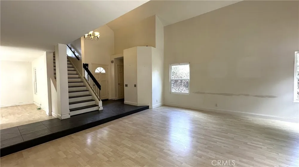 12441 Mountain Trail Street Moorpark, CA 93021