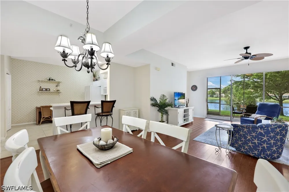 Dover Place #103 Naples, FL 34104