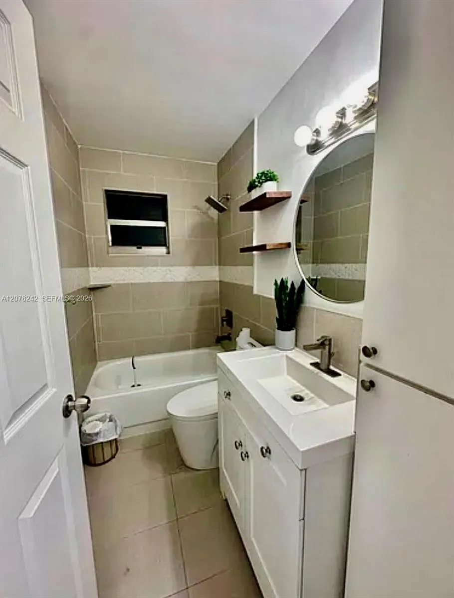 201 SW 19th Ave #3 Miami, FL 33135