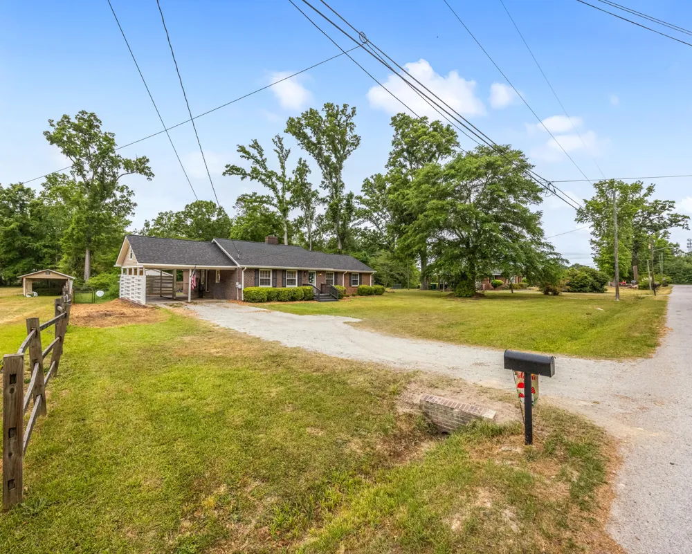 421 Dixie Drive Thomson, GA 30824