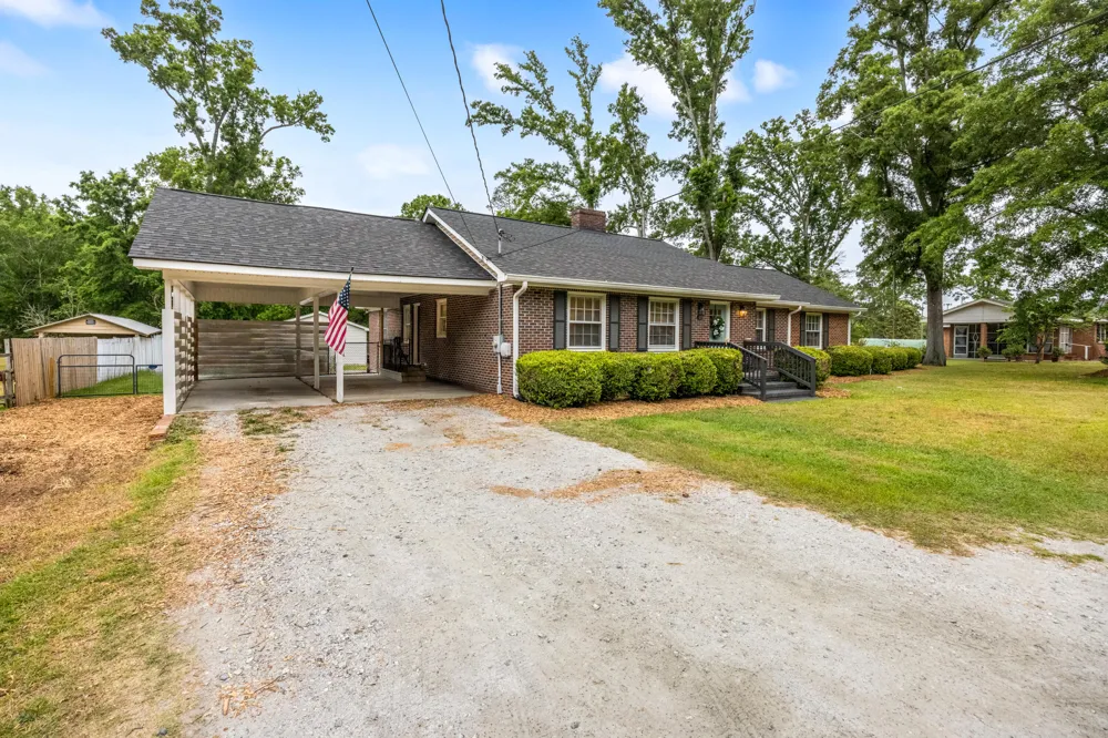 421 Dixie Drive Thomson, GA 30824