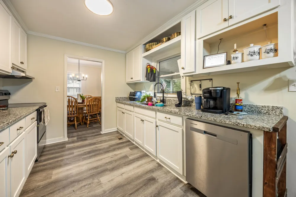 421 Dixie Drive Thomson, GA 30824