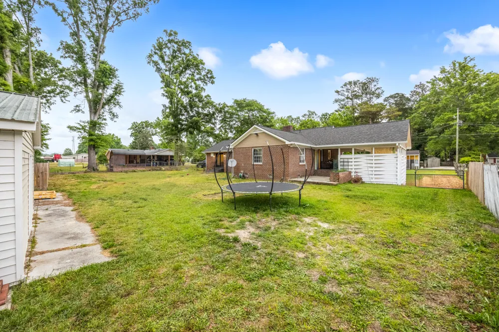 421 Dixie Drive Thomson, GA 30824