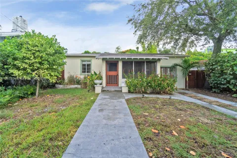 50 NW 26th Ave #2/1