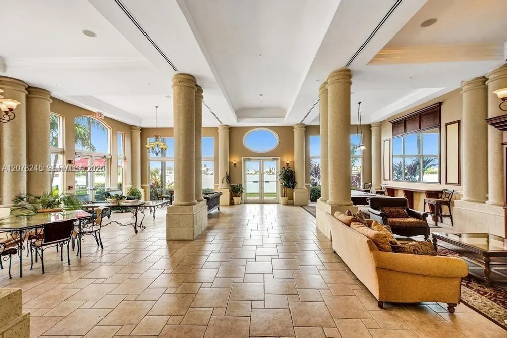 17125 Bay Rd #3105 Sunny Isles Beach, FL 33160