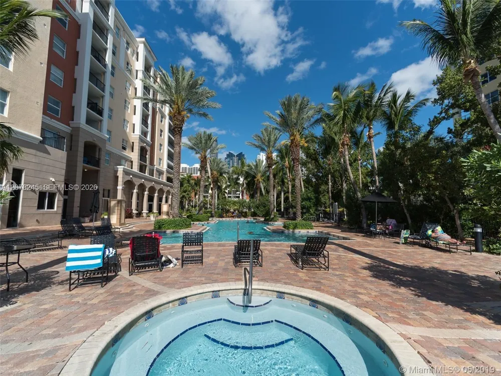 17125 Bay Rd #3105 Sunny Isles Beach, FL 33160