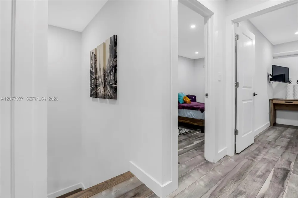 3321 Simms St #13B Hollywood, FL 33021