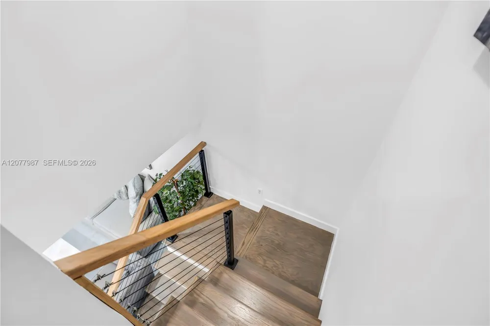 3321 Simms St #13B Hollywood, FL 33021
