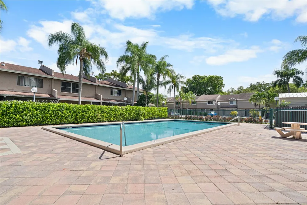 1293 Sussex Dr North Lauderdale, FL 33068