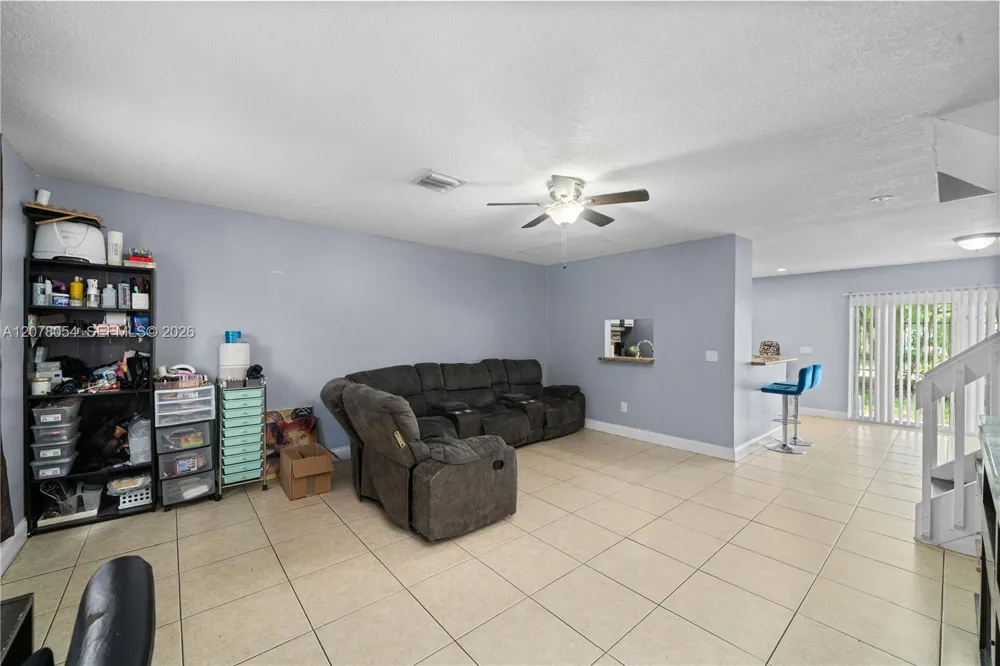 1293 Sussex Dr North Lauderdale, FL 33068