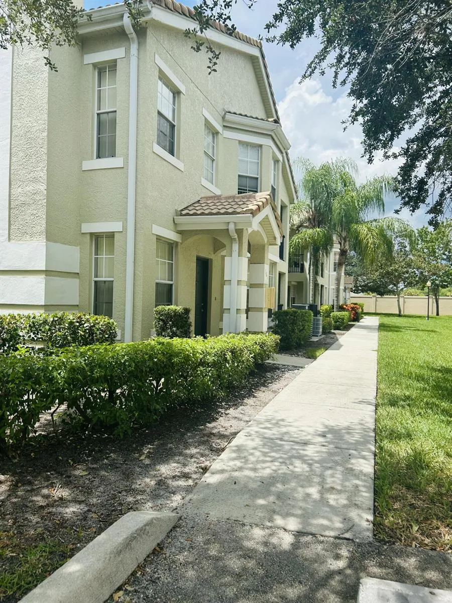 166 SW Peacock Boulevard #34103 Port St. Lucie, FL 34986