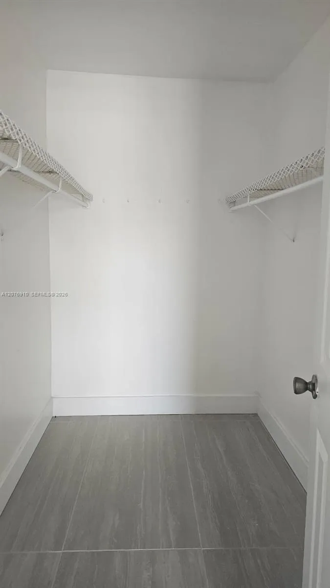 5625 W 20th Ave #208 Hialeah, FL 33012