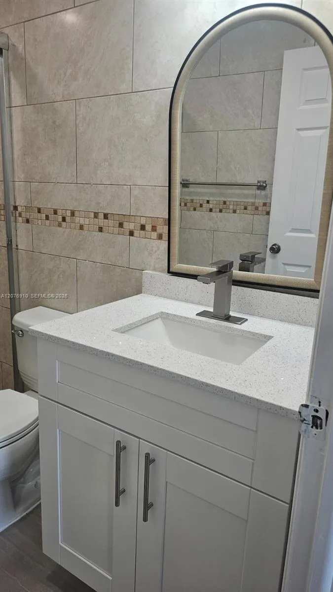 5625 W 20th Ave #208 Hialeah, FL 33012