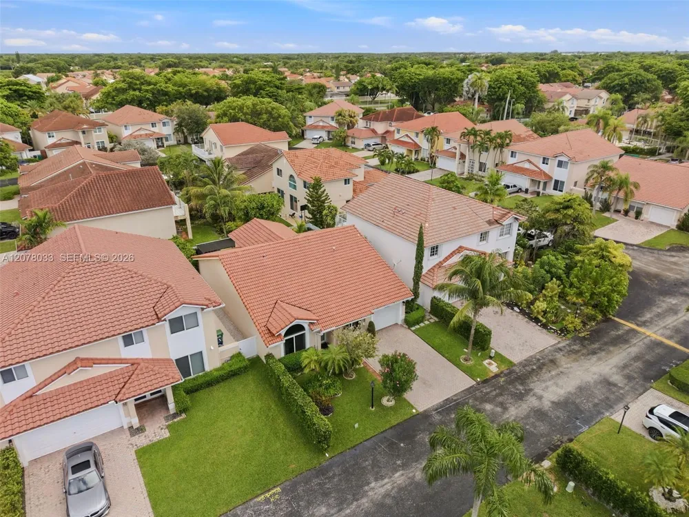 10887 SW 152nd Pl Miami, FL 33196