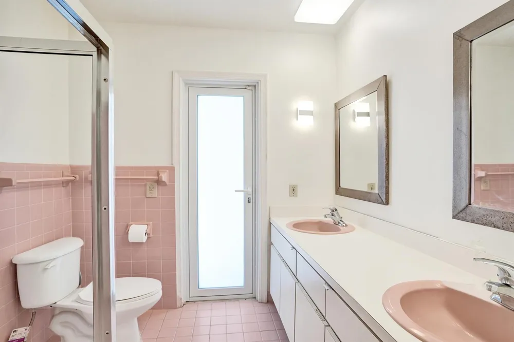 4800 NE 26TH AVENUE Fort Lauderdale, FL 33308