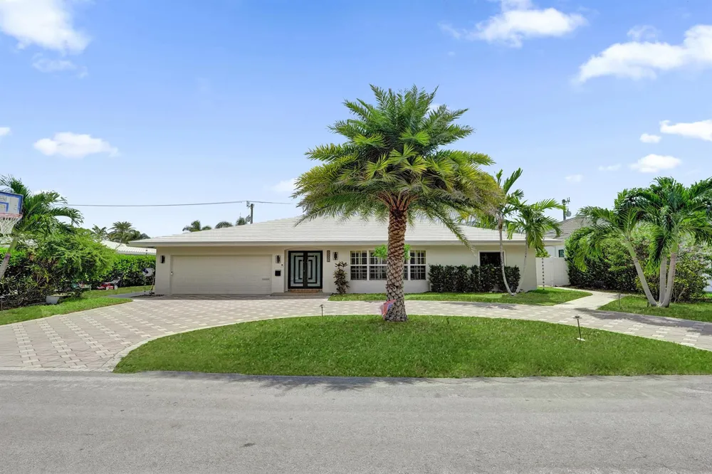 4800 NE 26TH AVENUE Fort Lauderdale, FL 33308