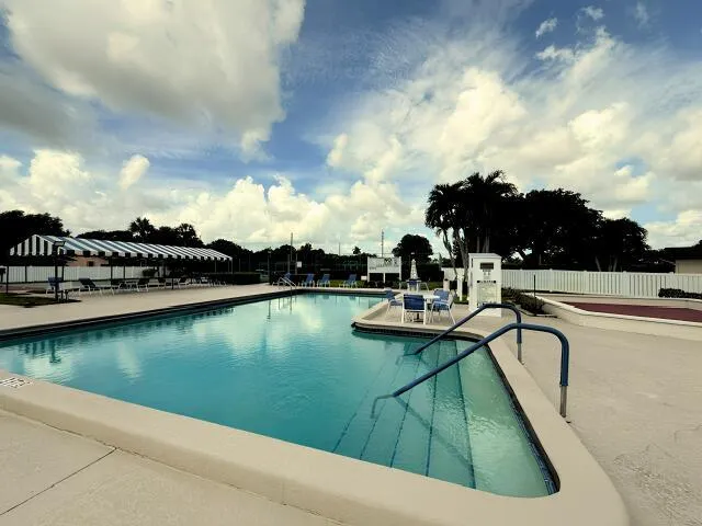 6315 TALL CYPRESS CIRCLE 