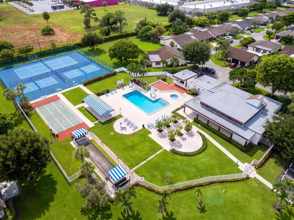 6315 TALL CYPRESS CIRCLE 
