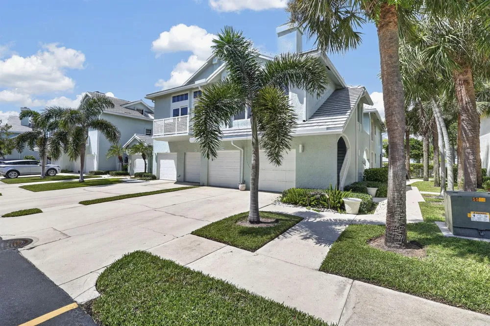 1209 MAINSAIL #1209 Jupiter, FL 33477