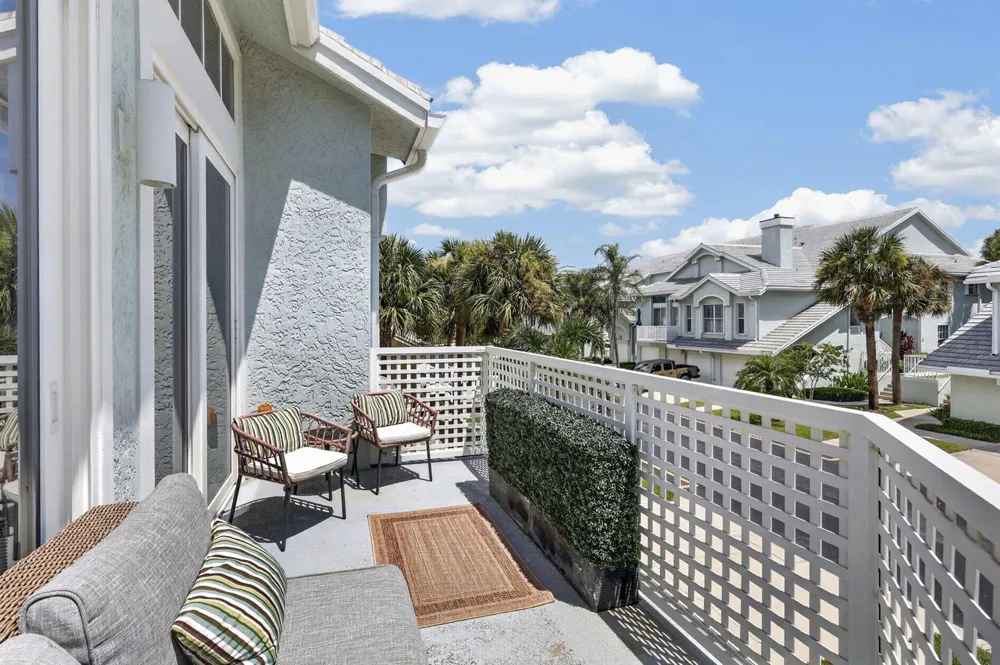 1209 MAINSAIL #1209 Jupiter, FL 33477