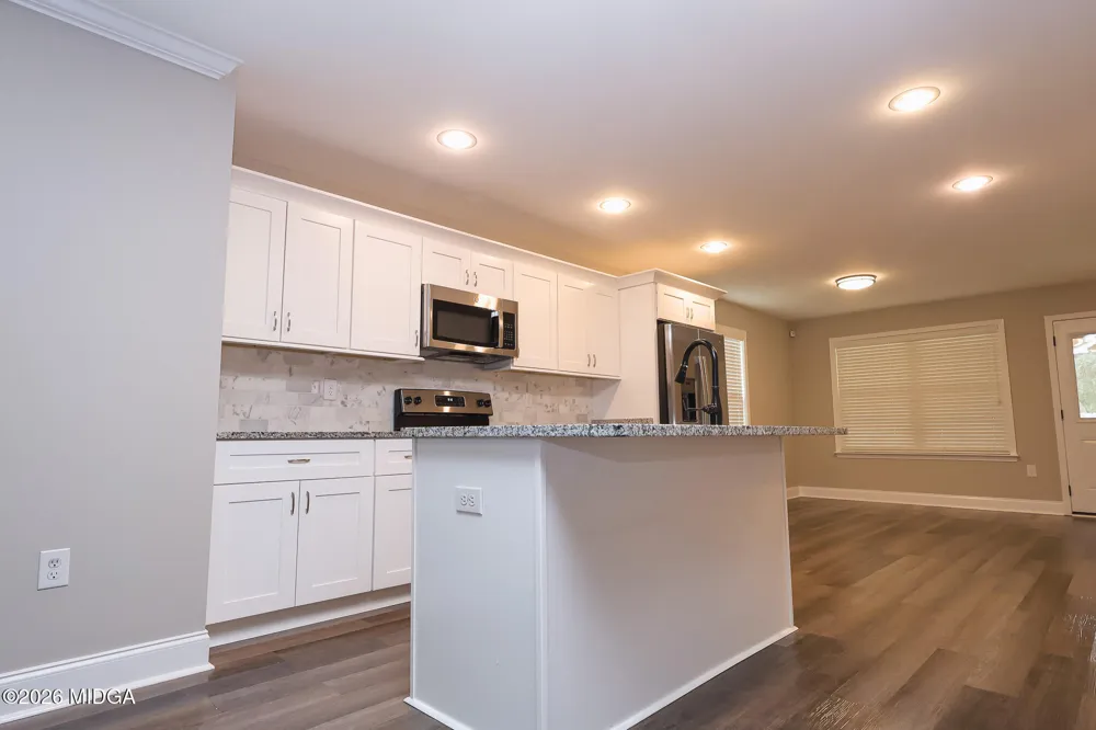 313 Lasso Drive Warner Robins, GA 31088