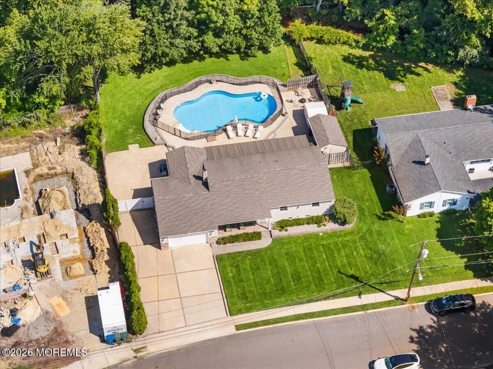 443 W Lake Avenue Oakhurst, NJ 07755