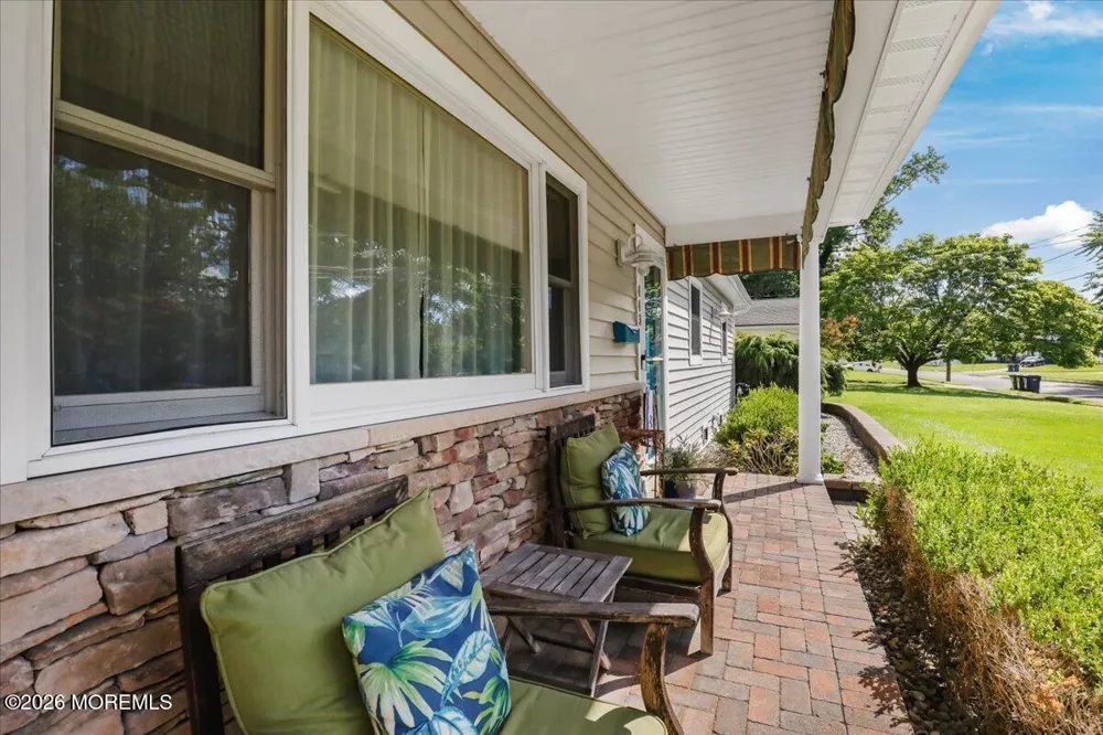 443 W Lake Avenue Oakhurst, NJ 07755