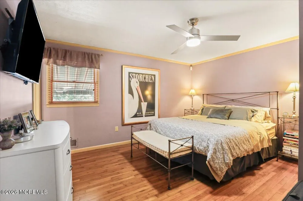 443 W Lake Avenue Oakhurst, NJ 07755