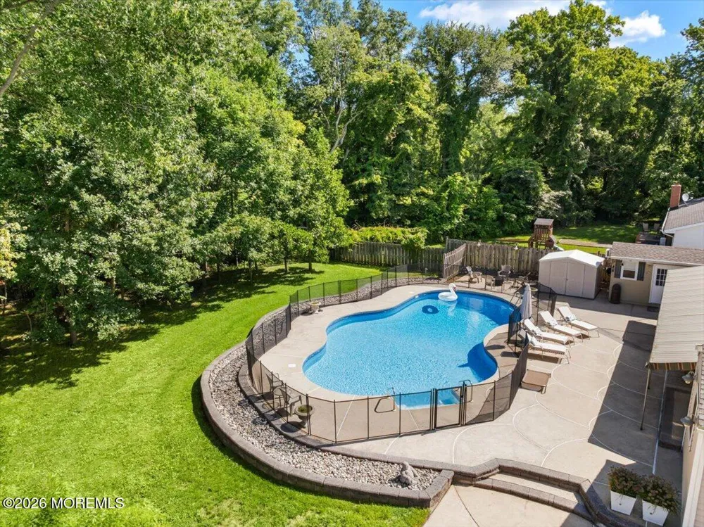 443 W Lake Avenue Oakhurst, NJ 07755