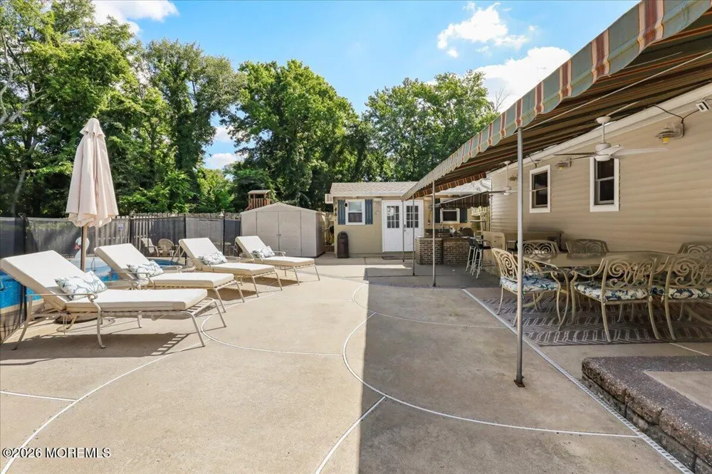 443 W Lake Avenue Oakhurst, NJ 07755