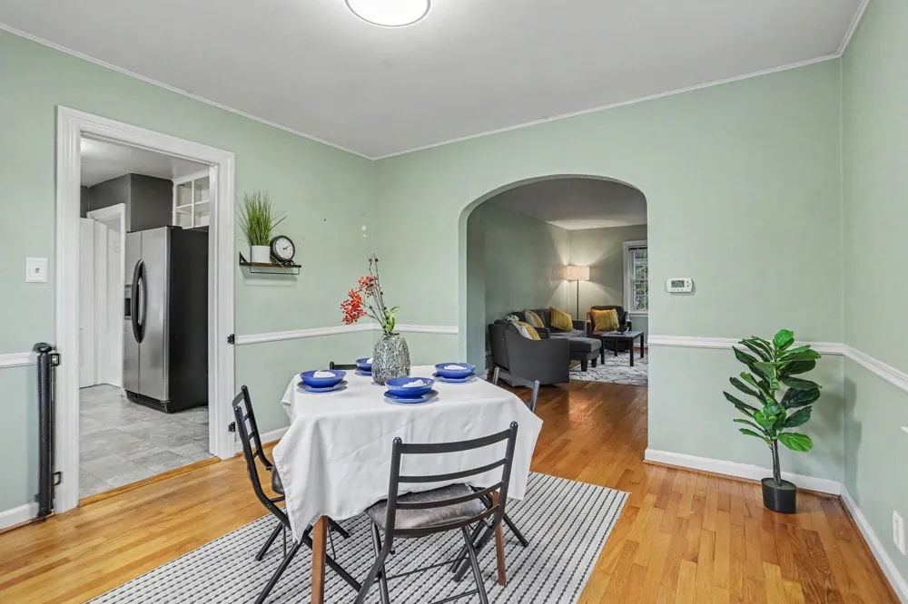 1320 Sheridan Drive Kalamazoo City, MI 49001