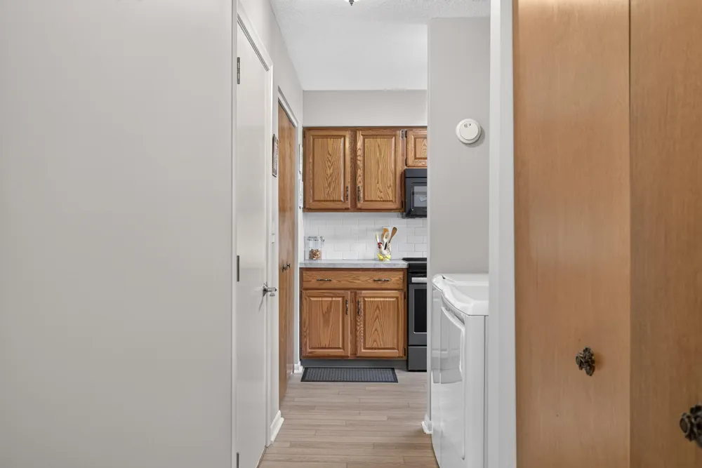 2880 S Wood Dale Drive Summit Township, MI 49203