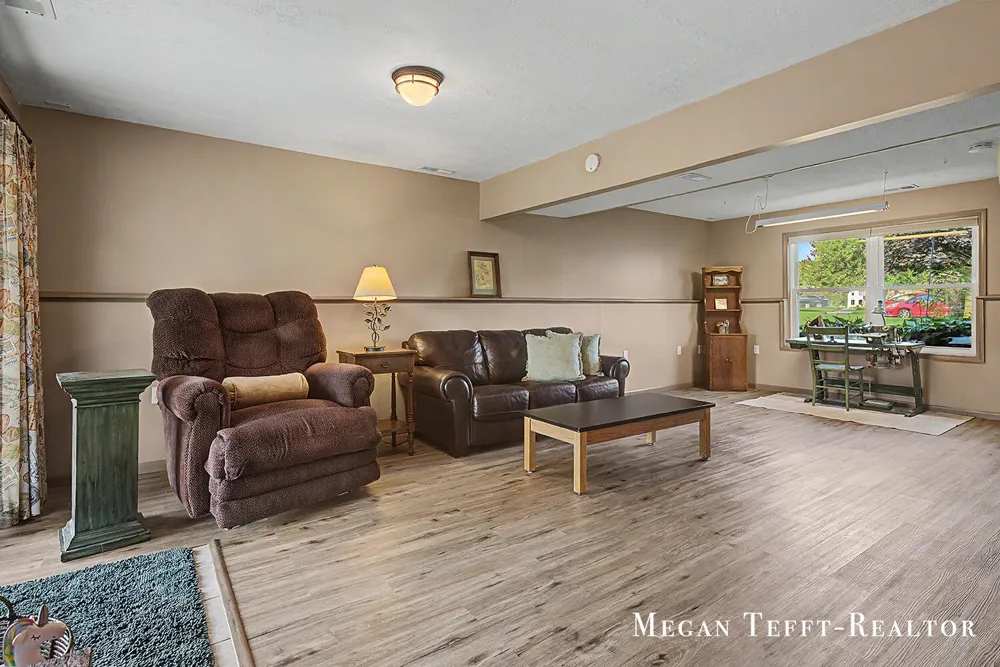 6230 Belmont Farms NE Plainfield Charter Township, MI 49306