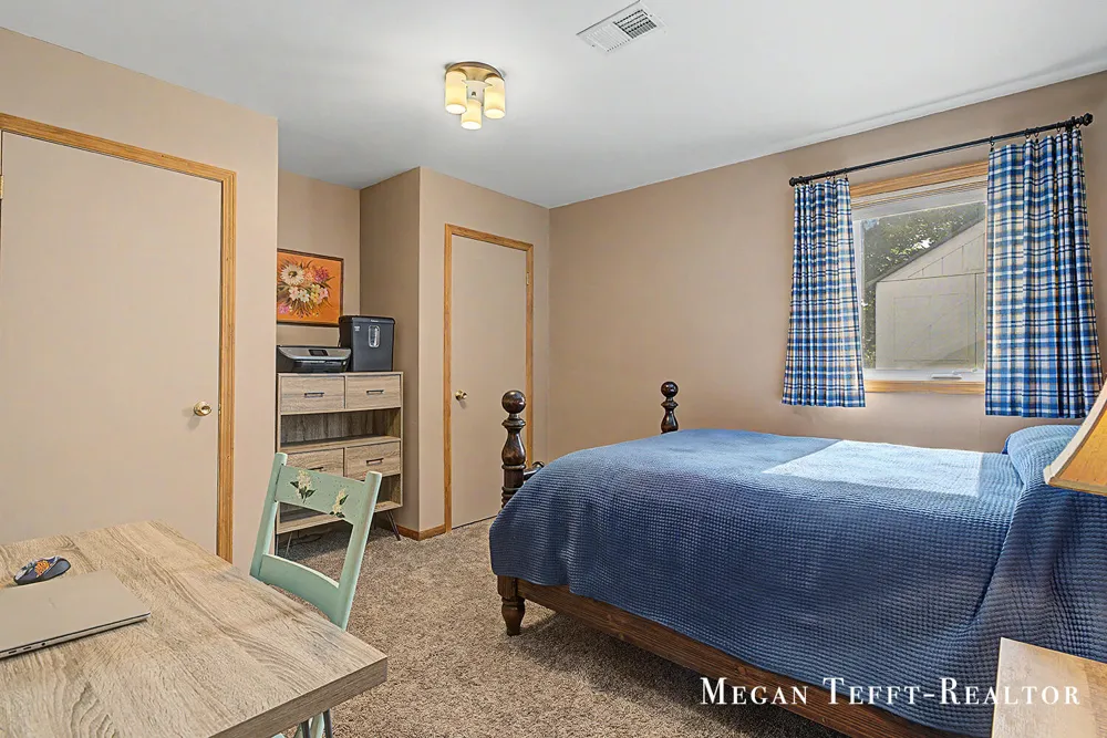 6230 Belmont Farms NE Plainfield Charter Township, MI 49306
