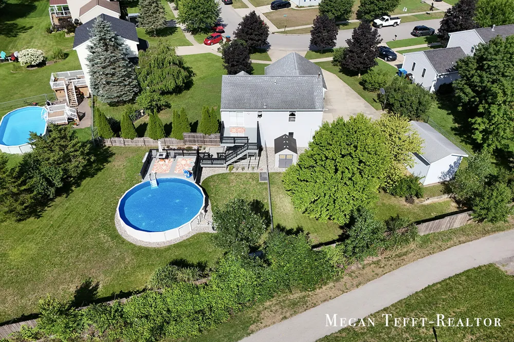 6230 Belmont Farms NE Plainfield Charter Township, MI 49306