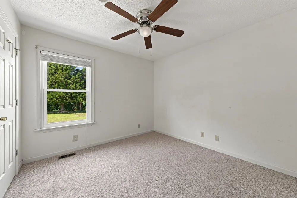 514 Eysian Rd Clarksville, TN 37040