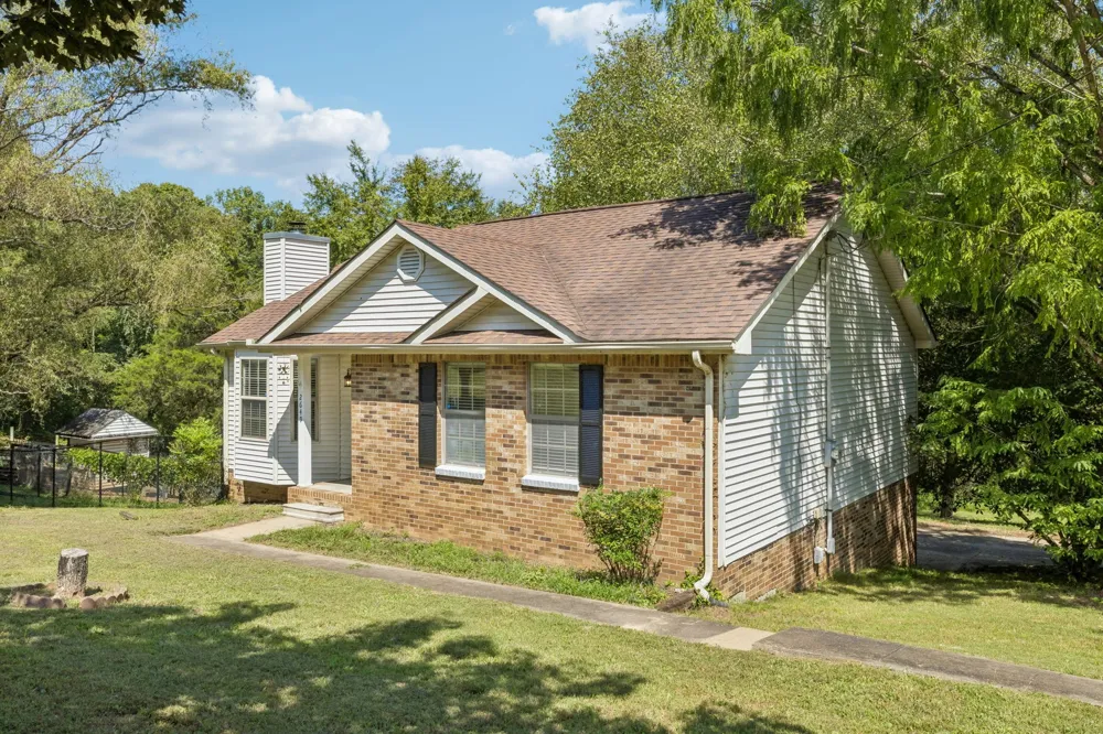 2649 Dotsonville Rd Clarksville, TN 37042
