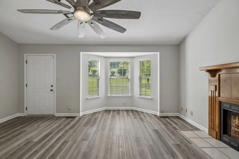 2649 Dotsonville Rd Clarksville, TN 37042