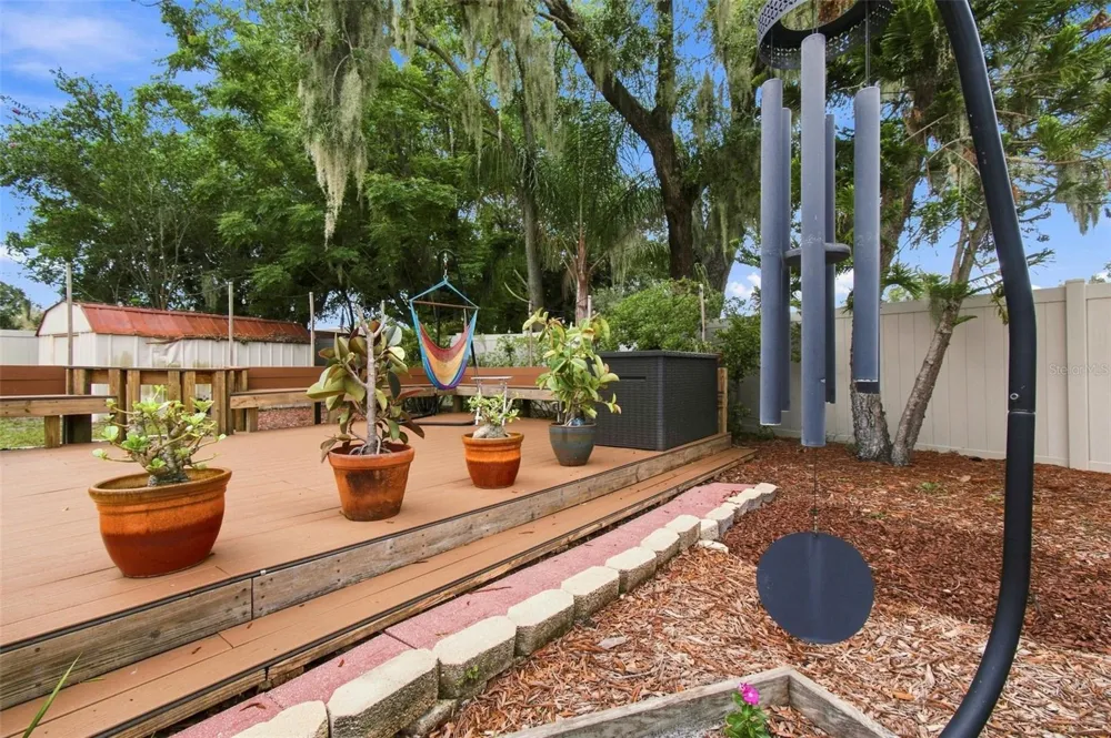 3721 SAND PEBBLE DRIVE Valrico, FL 33596