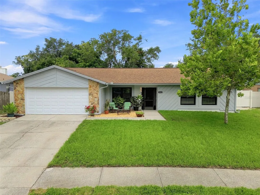 3721 SAND PEBBLE DRIVE Valrico, FL 33596