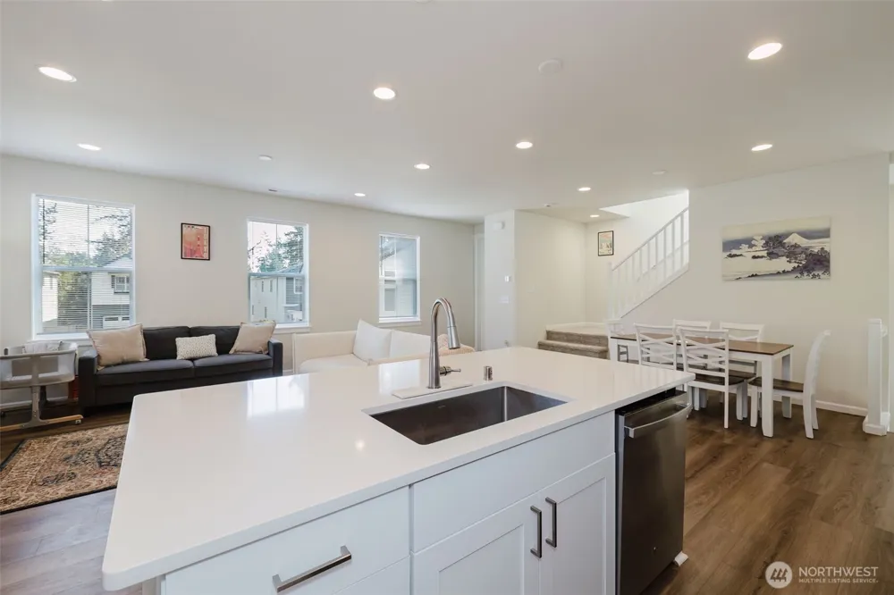 6480 Halyard Circle SE Port Orchard, WA 98367