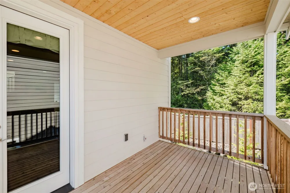 6480 Halyard Circle SE Port Orchard, WA 98367