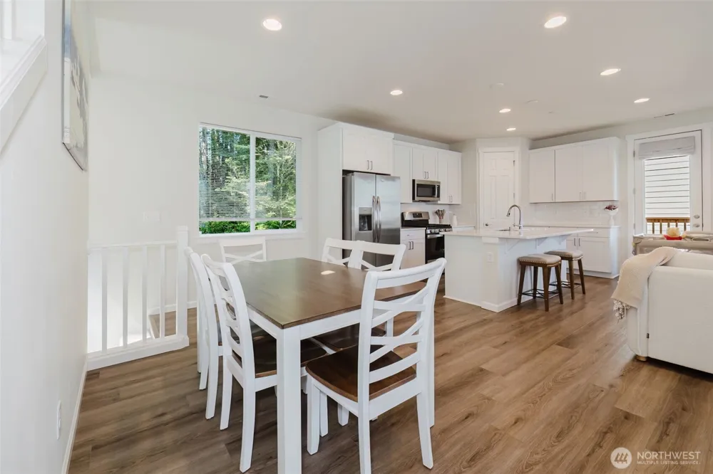 6480 Halyard Circle SE Port Orchard, WA 98367