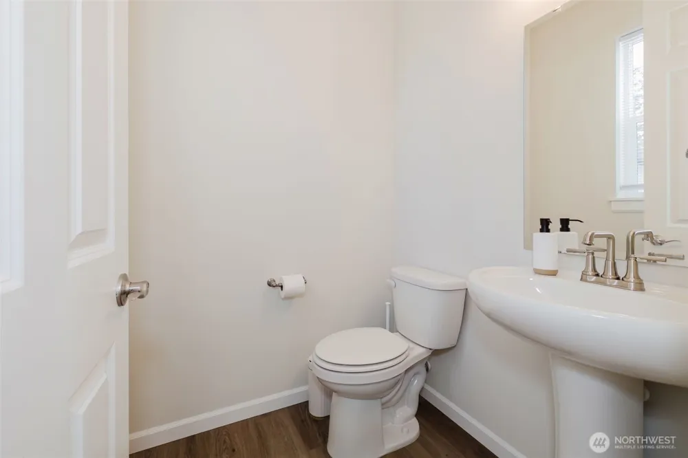 6480 Halyard Circle SE Port Orchard, WA 98367